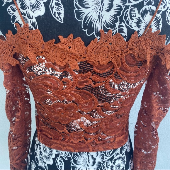 PaperMoon Burnt Orange Crop with Sleeves - Picture 7 of 13
